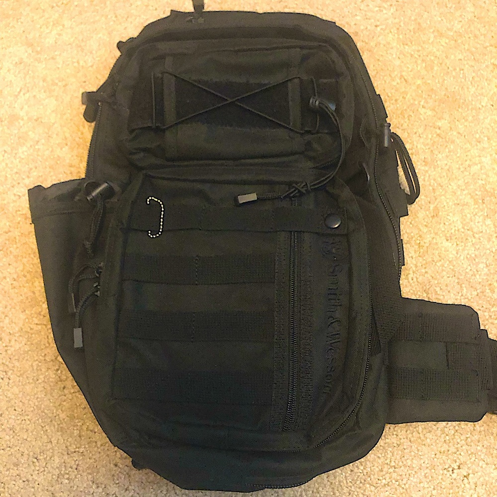 SMITH & WESSON Tactical Gear Bag Condor Sling—nice!!